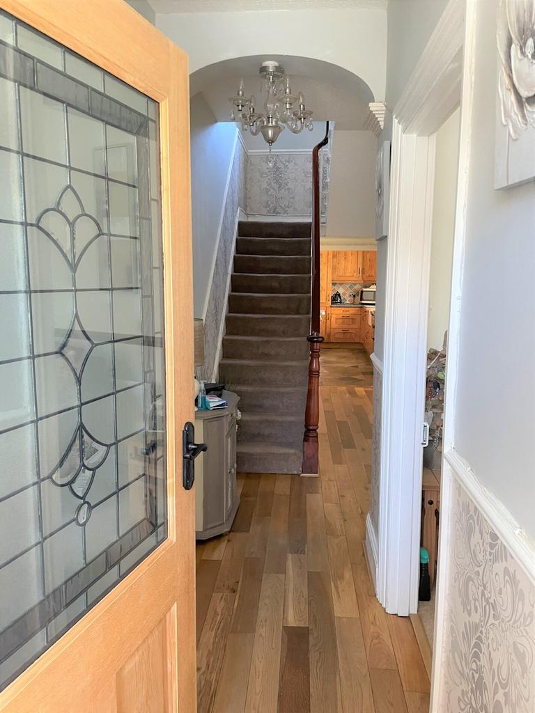 High Street, Neyland 3 bed terraced house £185,000