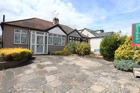 36 David Drive, Romford, RM3 0XX