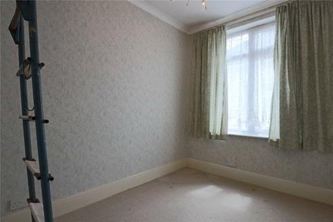 36 David Drive, Romford, RM3 0XX