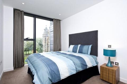 undefined, Simpson Loan, Edinburgh, EH3