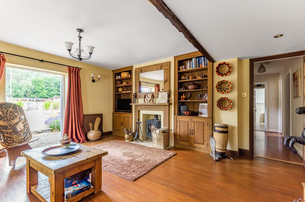 Lyndhurst Road, Landford, Salisbury, SP5 5 bed bungalow for sale £
