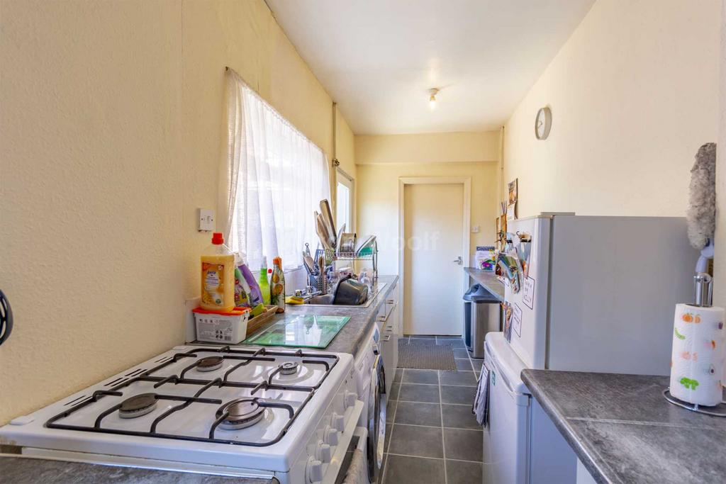 House in Nottingham, Hyson Green - View 2