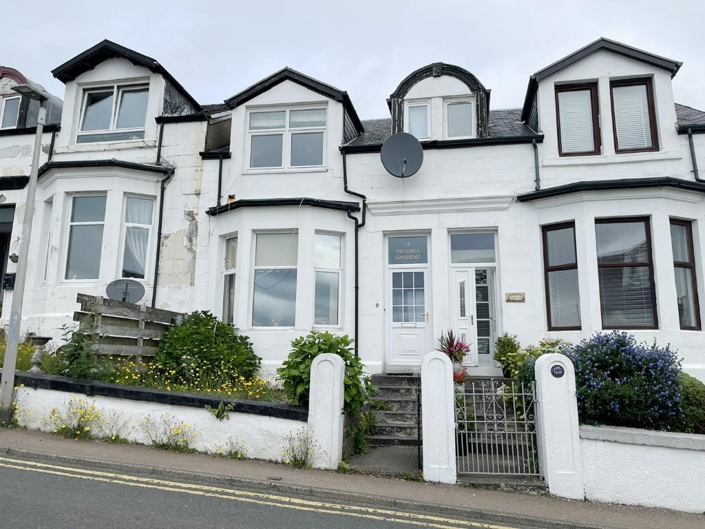 Victoria Gardens, Kirn, Dunoon, PA23 3 bed terraced house £135,000
