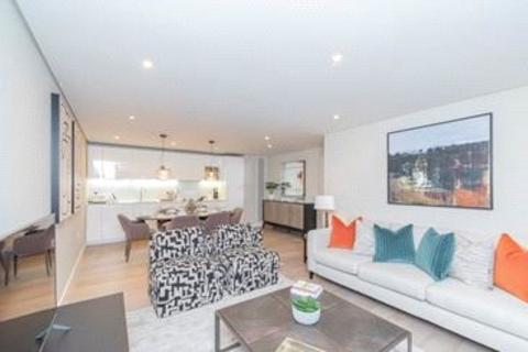 3 bedroom apartment to rent, East Harbet Road, London, W2