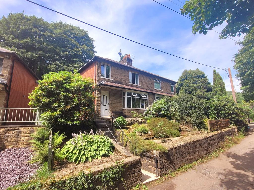Underbank Avenue, Hebden Bridge, HX7 3 bed semidetached house £230,000