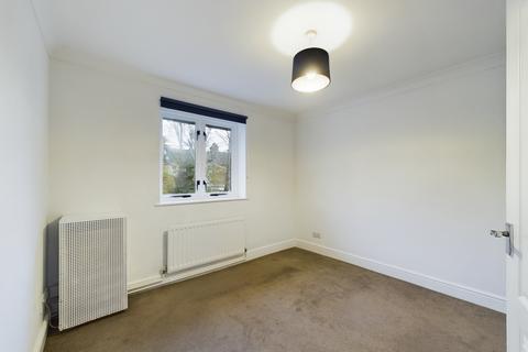 1 bedroom flat to rent, Ravenscroft Road, Beckenham, Kent, BR3