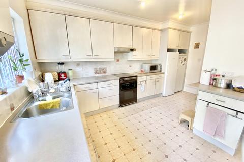 54 Brampton Road, Kingsbury, London, NW9 9DD