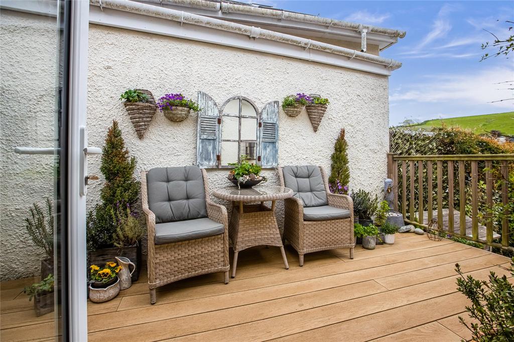 Kitchen Terrace