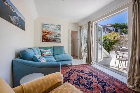 Mudlark, 7 Croft Road, Salcombe, TQ8 8DZ