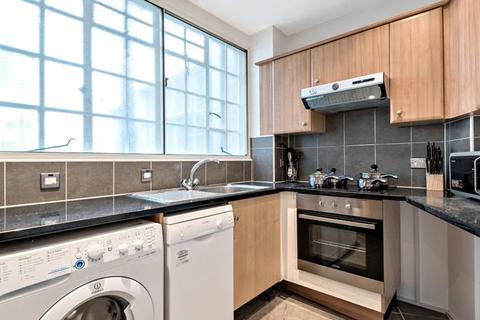 2 bedroom flat to rent, Strathmore Court, 143 Park Road, St John's Wood, London