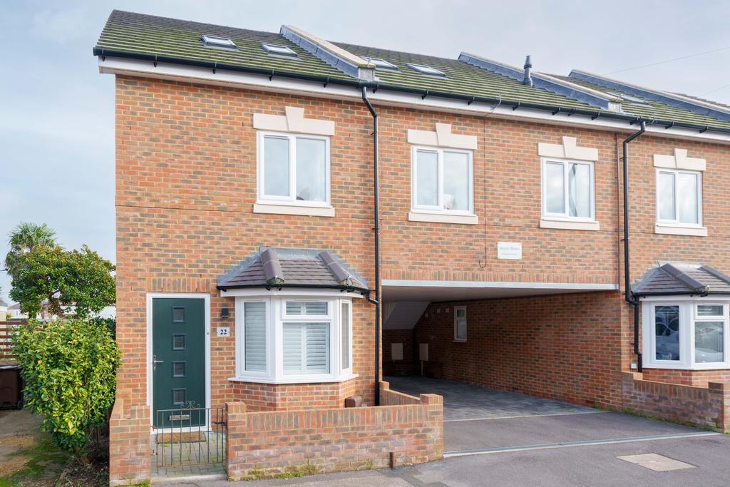 Woodstock Road, Gosport, Hampshire, PO12 3 bed terraced house £289,950