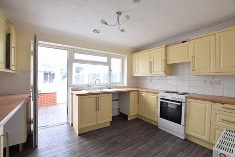 15 Agincourt Road, Clacton-on-sea, CO15 3EB