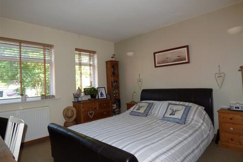 27 Callaways Road, Shipston-on-stour, CV36 4EX