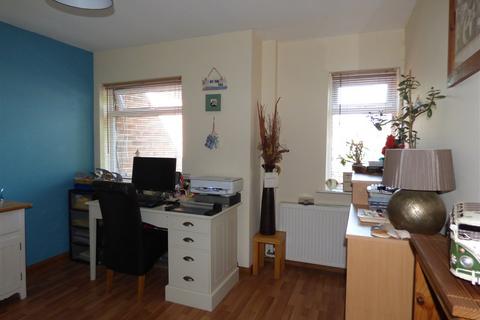27 Callaways Road, Shipston-on-stour, CV36 4EX