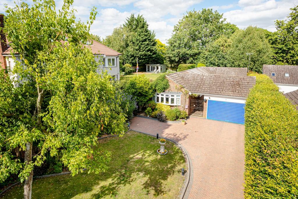 Thornfield Road, Stortford... 2 bed bungalow £865,000
