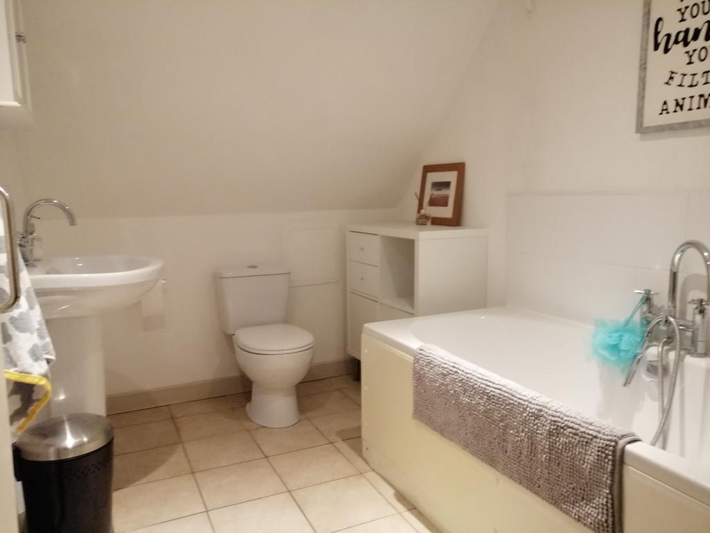 En-suite to bedroom one
