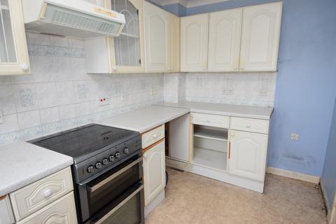 2 bedroom end of terrace house for sale, Butterfield Drive, Amesbury, SP4 7SJ