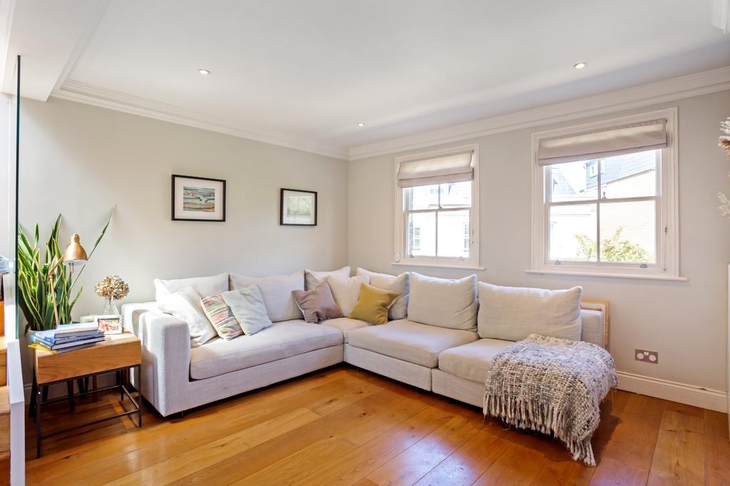 Quill Lane, Putney, London, SW15 2 bed terraced house £1,000,000