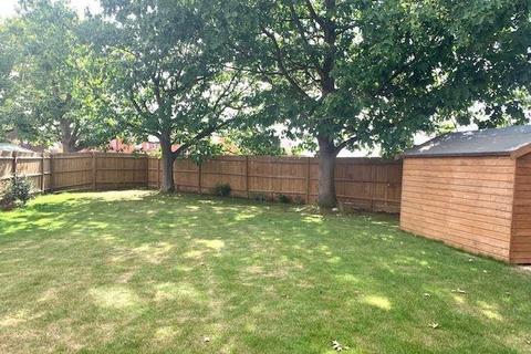 undefined, Garrett Drive,  Shinfield,  RG2