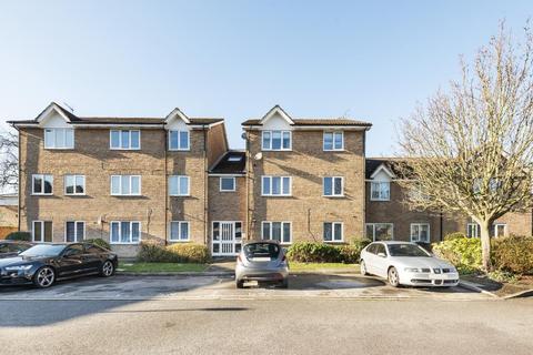 84 Seymour Way, Sunbury-on-thames, TW16 7NJ