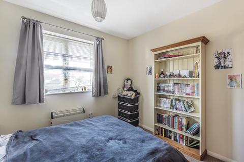 84 Seymour Way, Sunbury-on-thames, TW16 7NJ