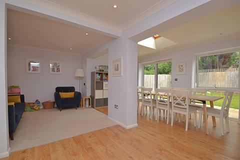 4 Bruyn Road, Fordingbridge, SP6 1QZ