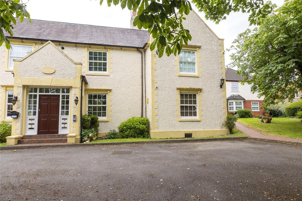 Langley Hall Gardens, Oldbury, Warley, West Midlands, B68 1 bed