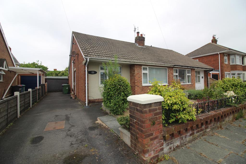 Blenheim Drive, ThorntonCleveleys, FY5 2 bed bungalow £150,000