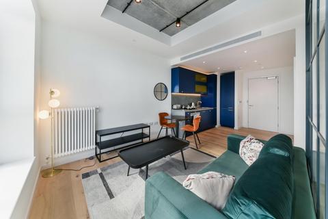 Studio to rent, Douglass Tower, Goodluck Hope, London, E14