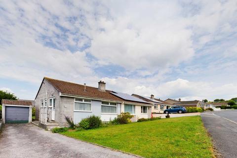 65 Broadmead, Callington, PL17 7DD