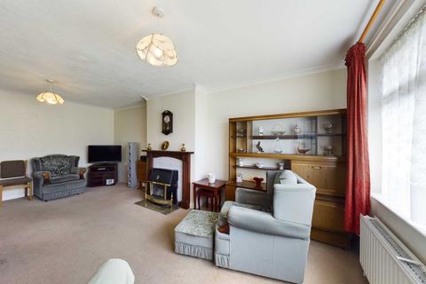 65 Broadmead, Callington, PL17 7DD