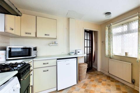 65 Broadmead, Callington, PL17 7DD