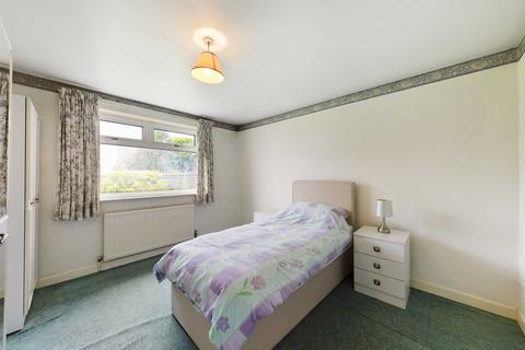 65 Broadmead, Callington, PL17 7DD