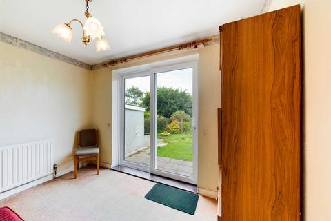65 Broadmead, Callington, PL17 7DD