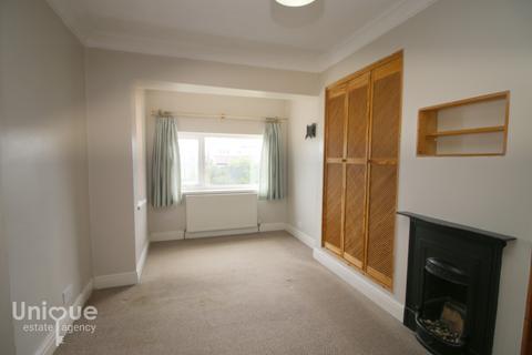 22 Sandhurst Avenue, Bispham, Blackpool, FY2 9AU