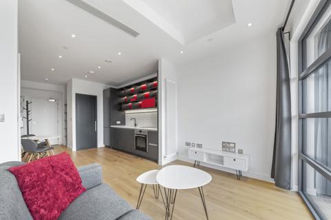 Studio to rent, Bridgewater House, London City Island, London, E14