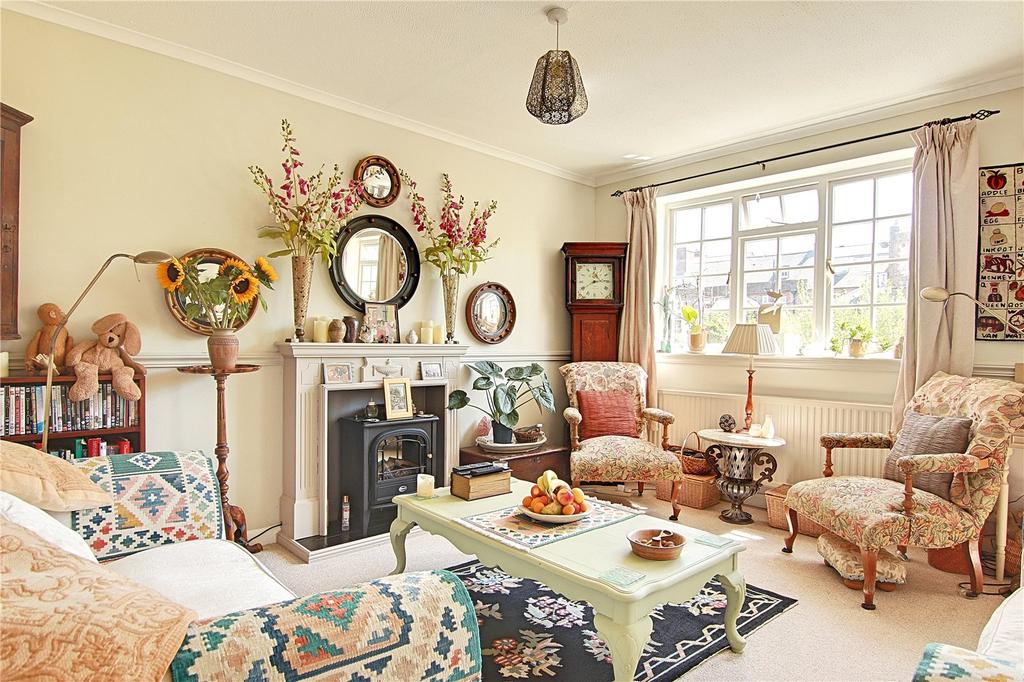 Western Road, Littlehampton, West Sussex, BN17 3 bed terraced house for