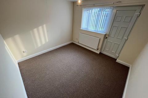 1 bedroom bungalow to rent, Rangemore Street, Burton-On-Trent, DE14