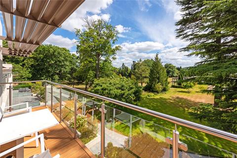 3 bedroom penthouse for sale, Apartment 13, Charters, Charters Road, Sunningdale, Ascot, Berkshire, SL5