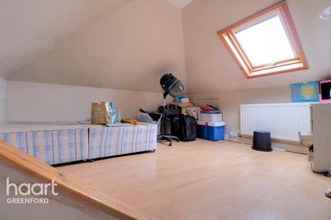 7 Welland Gardens, Perivale, Greenford, UB6 8SZ