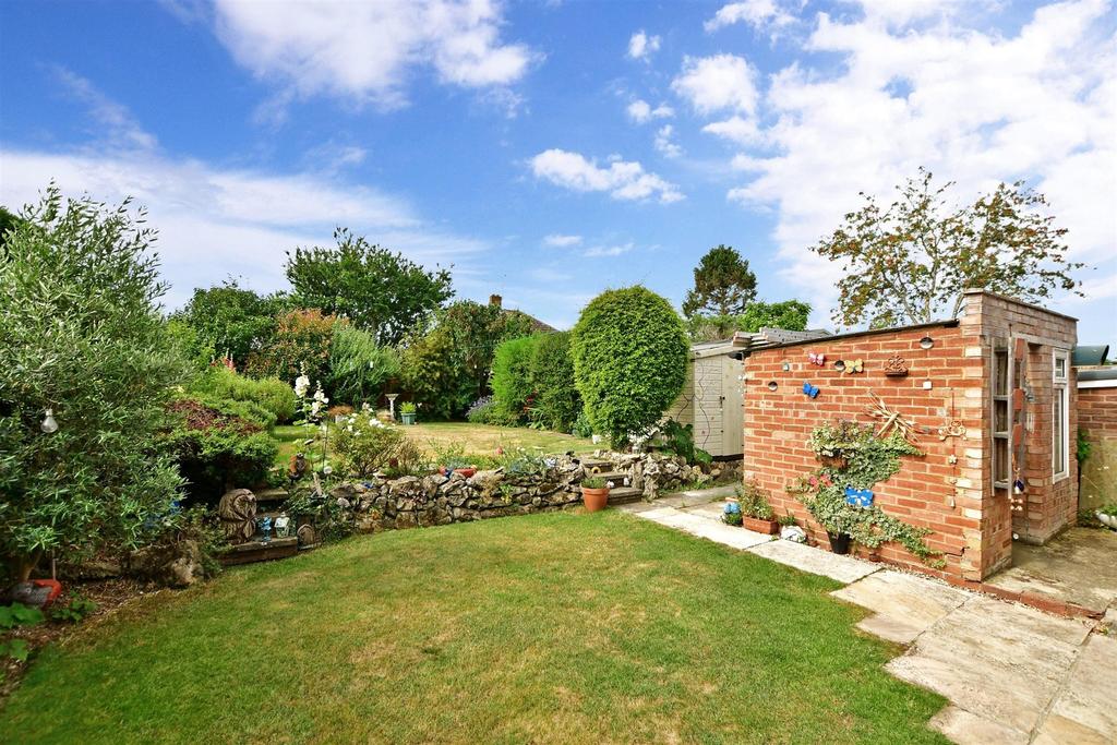 Sheppey Road, Loose, Maidstone, Kent 3 bed semidetached house £475,000