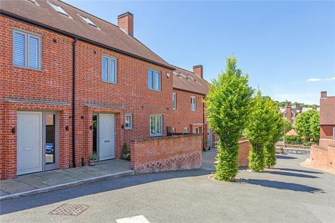 4 bedroom terraced house for sale, Diamond Court, Old Amersham, Buckinghamshire, HP7