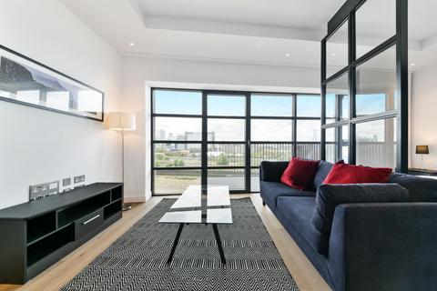 Studio to rent, Amelia House, London City Island, London, E14