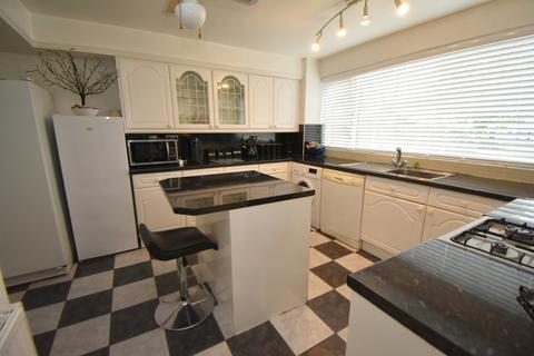 10 Rowood Drive, Solihull, B92 9LU