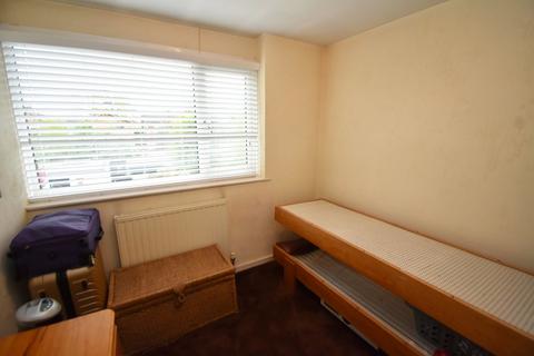 10 Rowood Drive, Solihull, B92 9LU