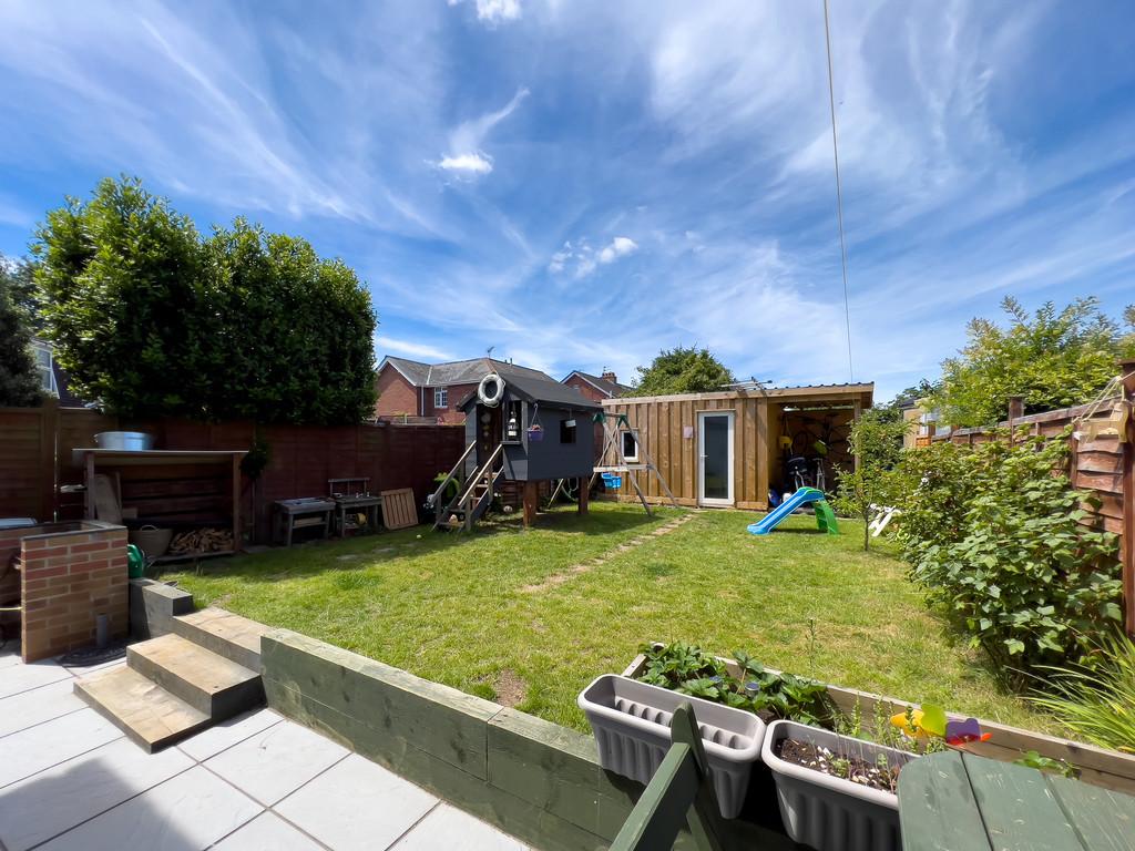 Lower Wear Road, Exeter 5 bed semidetached house for sale £380,000