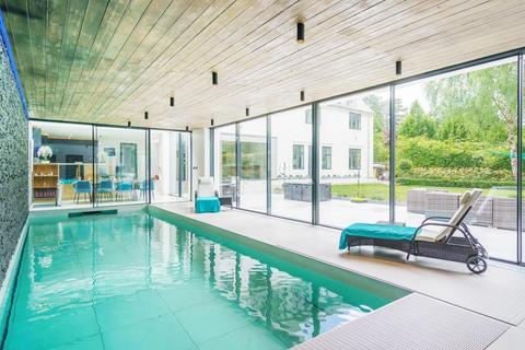 Flat 2, Meriden House Foxcombe Road, Boars Hill, Oxford, OX1 5DG