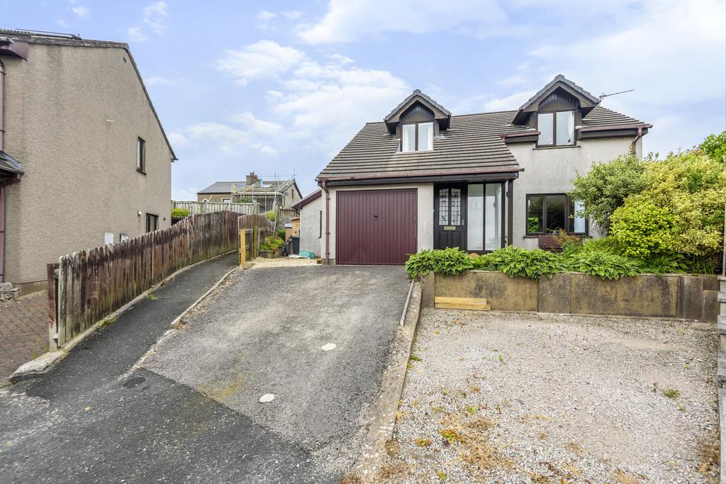 21 The Croft, Flookburgh, GrangeoverSands, LA11 7NF 4 bed detached