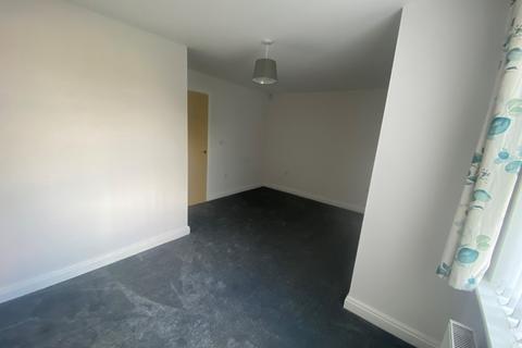 2 bedroom apartment to rent, Heathlands House, Crewe