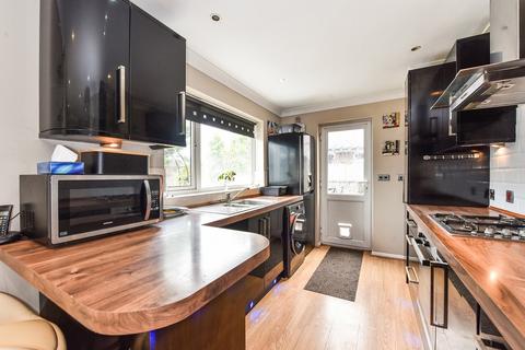 9 Briar Close, Yapton, Arundel, BN18 0ES